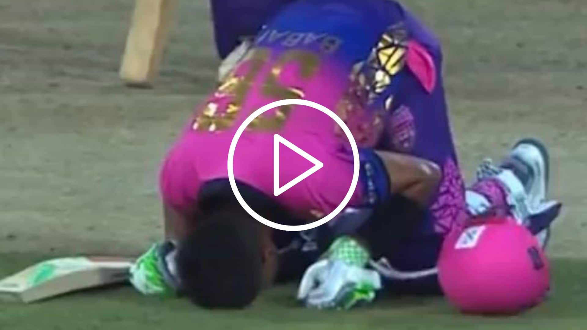 [Watch] Babar Azam Offers Prayers As He Slams History T20 Feat